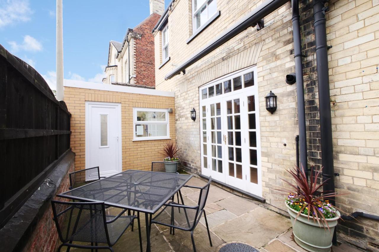 Holiday Homes In York Bagian luar foto