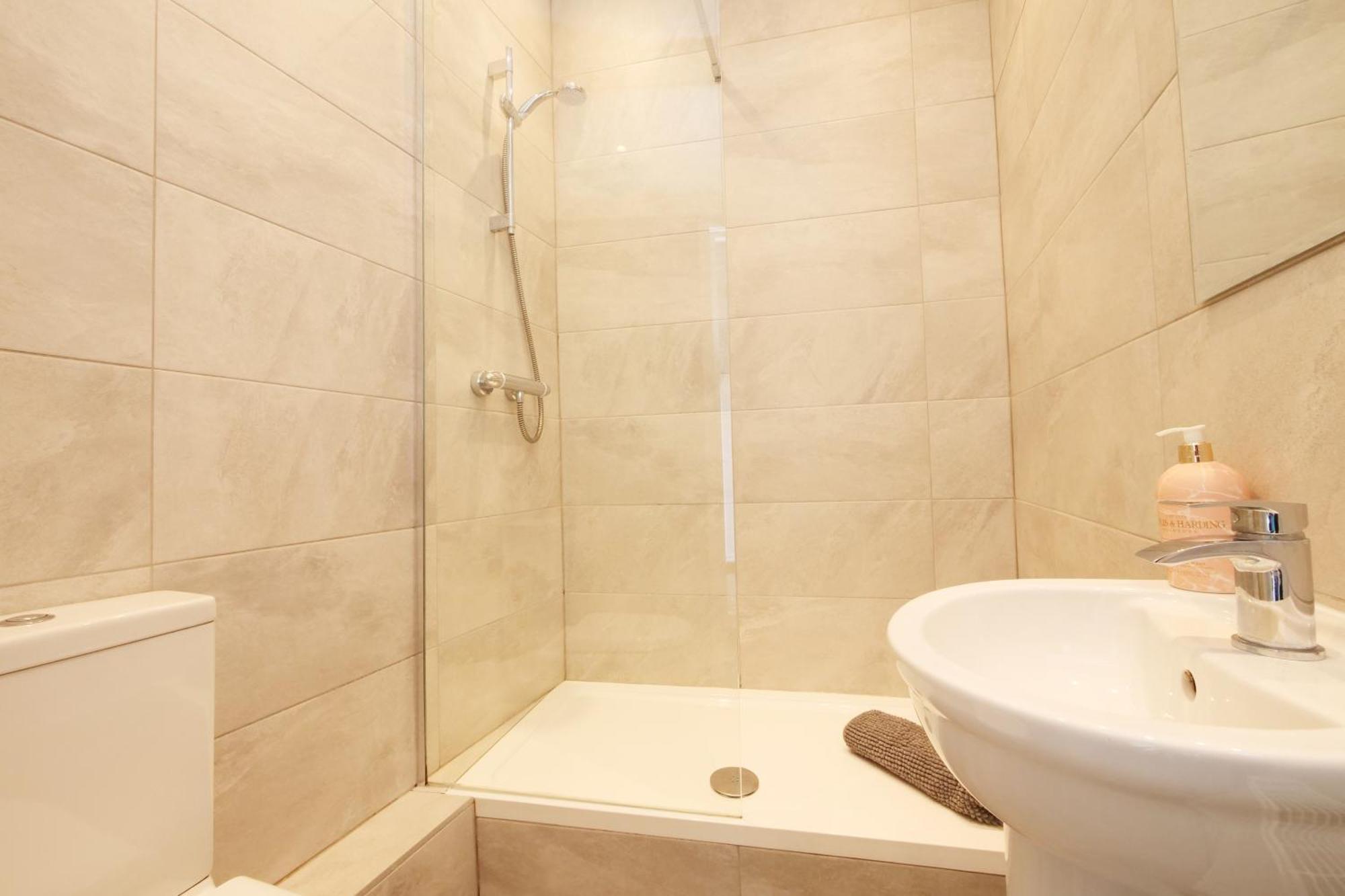 Holiday Homes In York Bagian luar foto